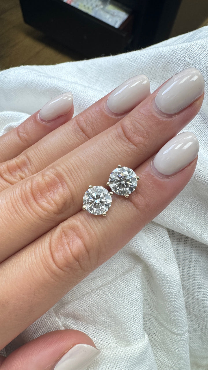 עגילי יהלומים צמודים 3.50 קראט מעבדה