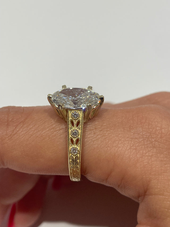 טבעת אירוסין ״אודין״ 3 קראט יהלום מעבדה cvd