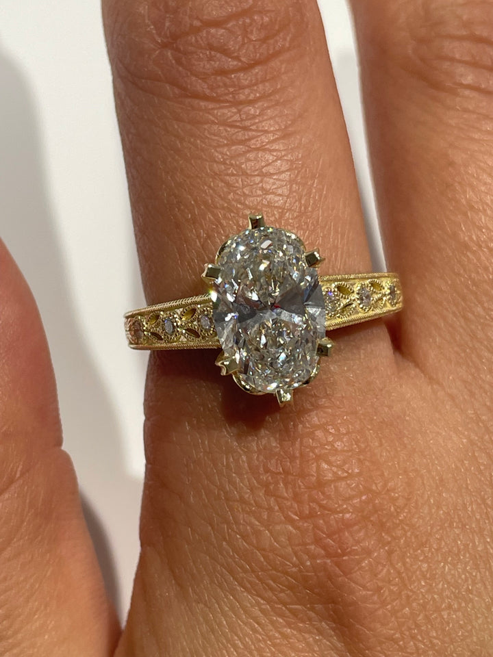 טבעת אירוסין ״אודין״ 3 קראט יהלום מעבדה cvd