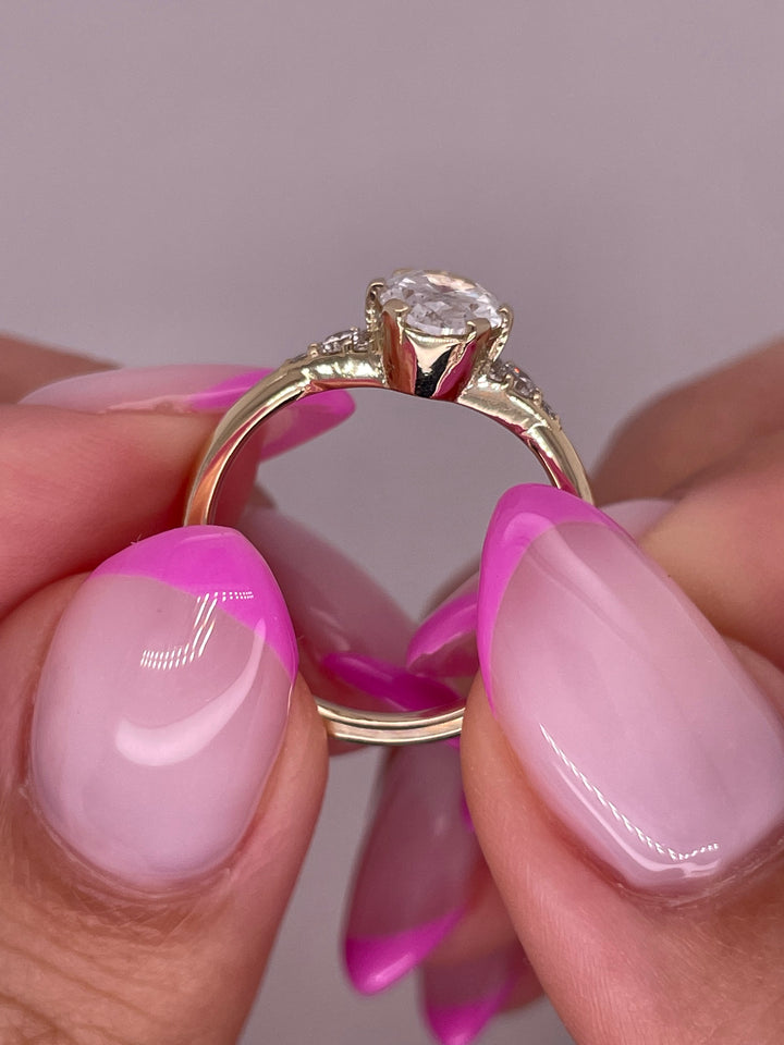 טבעת אירוסין דגם ״אריאן״ 1.25 קראט מעבדה cvd