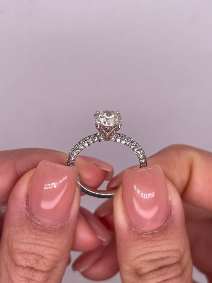 טבעת אירוסין 3 שורות 1.75 קראט טבעי