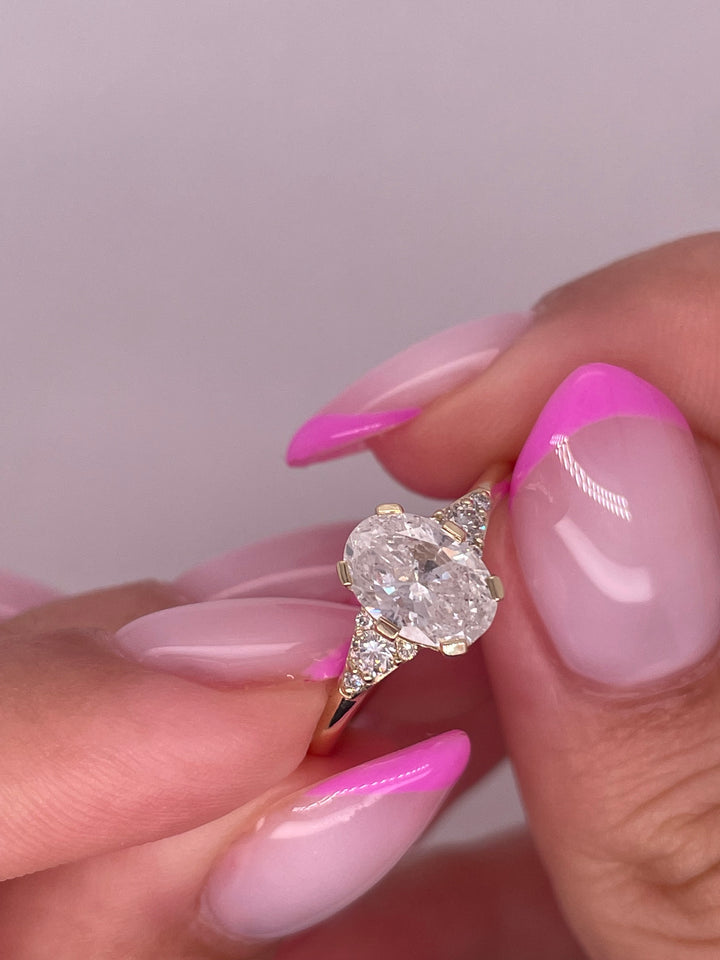 טבעת אירוסין דגם ״אריאן״ 1.25 קראט מעבדה cvd