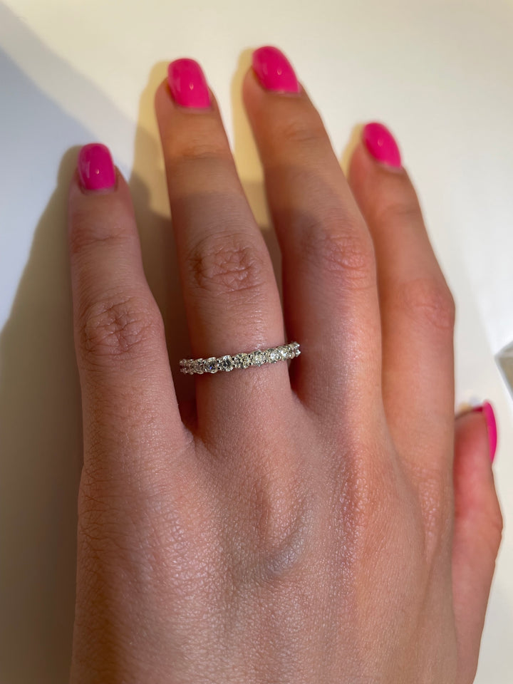 טבעת אטרנטי מקיפה כל האצבע 1.50 קראט מעבדה