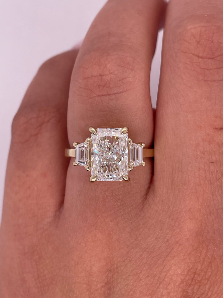 טבעת אירוסין ״סול״ 3.60 קראט