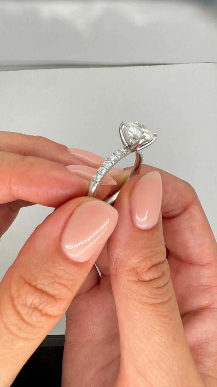 טבעת אירוסין קלאסית 2.30 קראט מעבדה cvd