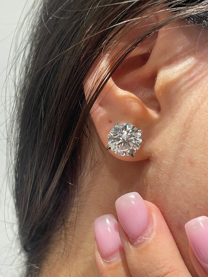 עגילי יהלומים צמודים 6 קראט מעבדה cvd