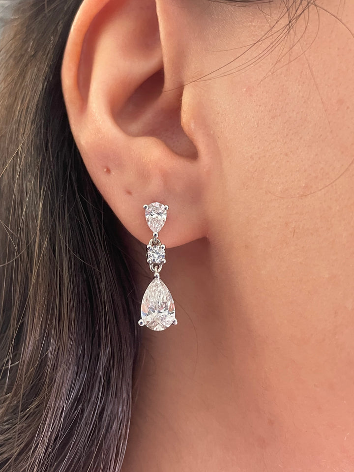 עגילי יהלומים נופלים 4.50 קראט מעבדה