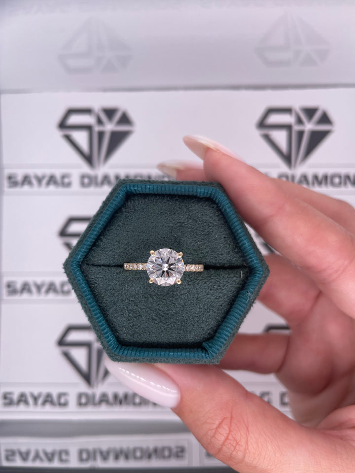 טבעת אירוסין קלאסית 1.75 קראט מעבדה cvd