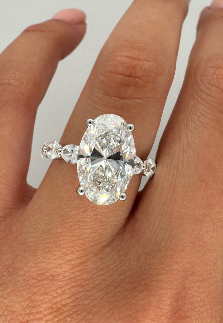 טבעת אירוסין ״קים״ 6.20 קראט מעבדה cvd