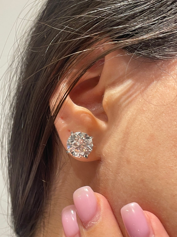 עגילי יהלומים צמודים 6 קראט מעבדה cvd