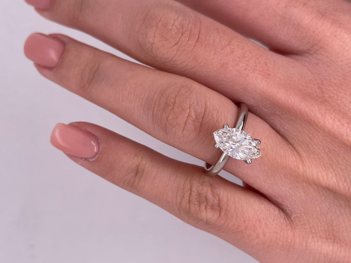 טבעת סוליטר יהלום מרקיזה 2 קראט מעבדה cvd