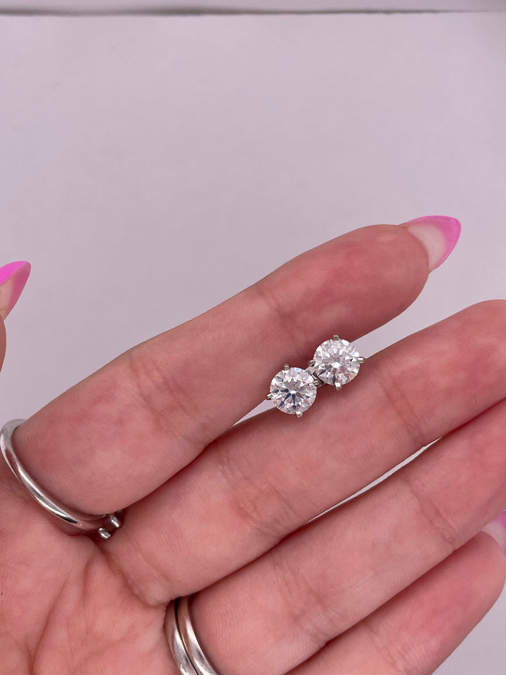 עגילי יהלומים צמודים 1 קראט טבעי