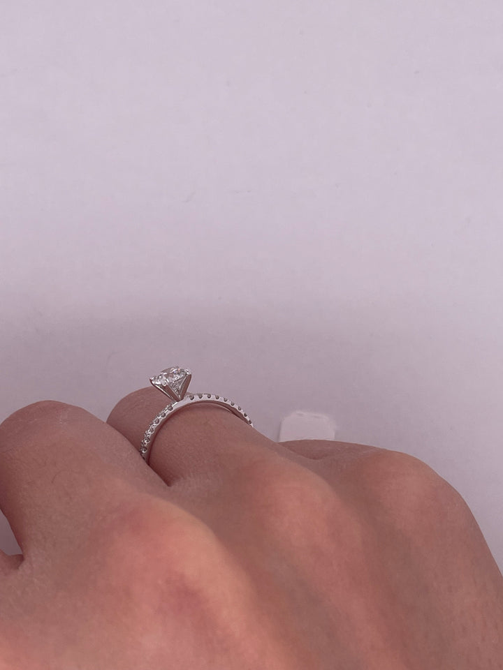 טבעת אירוסין קלאסית ״דגם 200״ 0.70 קראט טבעי