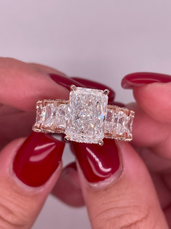 טבעת אירוסין ״דיאן״ 13 קראט מעבדה cvd