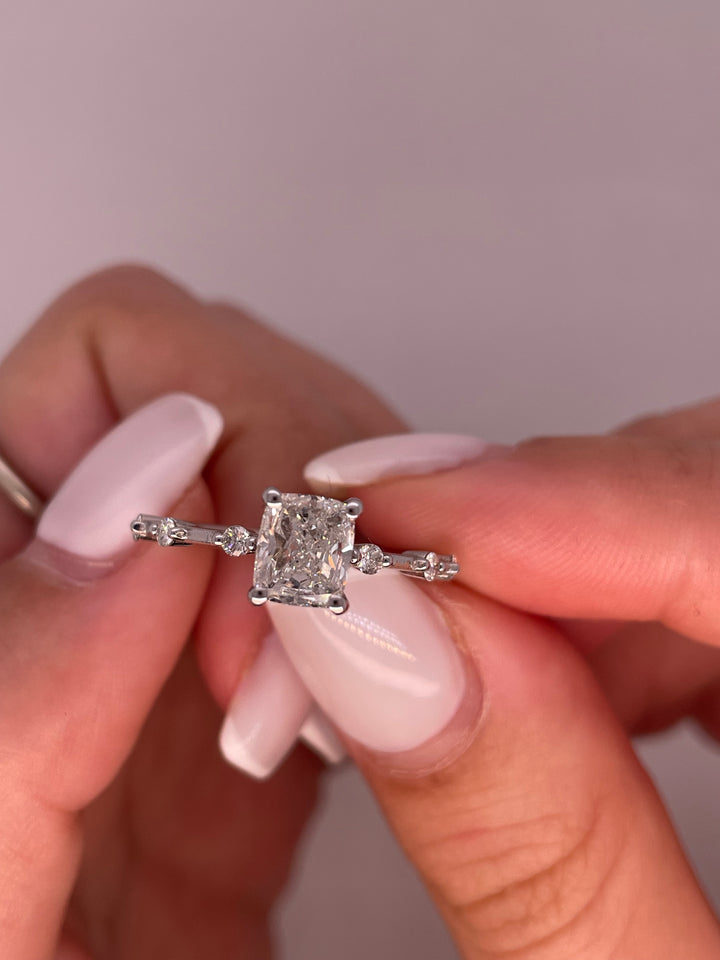 טבעת אירוסין ניה יהלום רדיאן 1.30 קראט טבעי