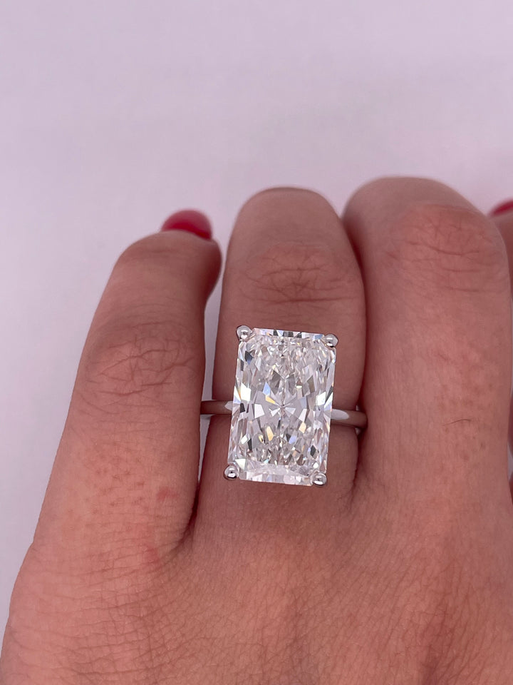 טבעת אירוסין סוליטר 10 קראט רדיאן