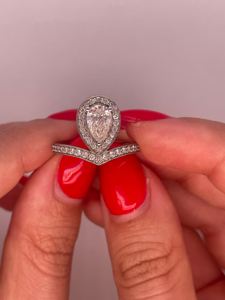 טבעת אירוסין ״אדל ״ 1.80 קראט טבעי