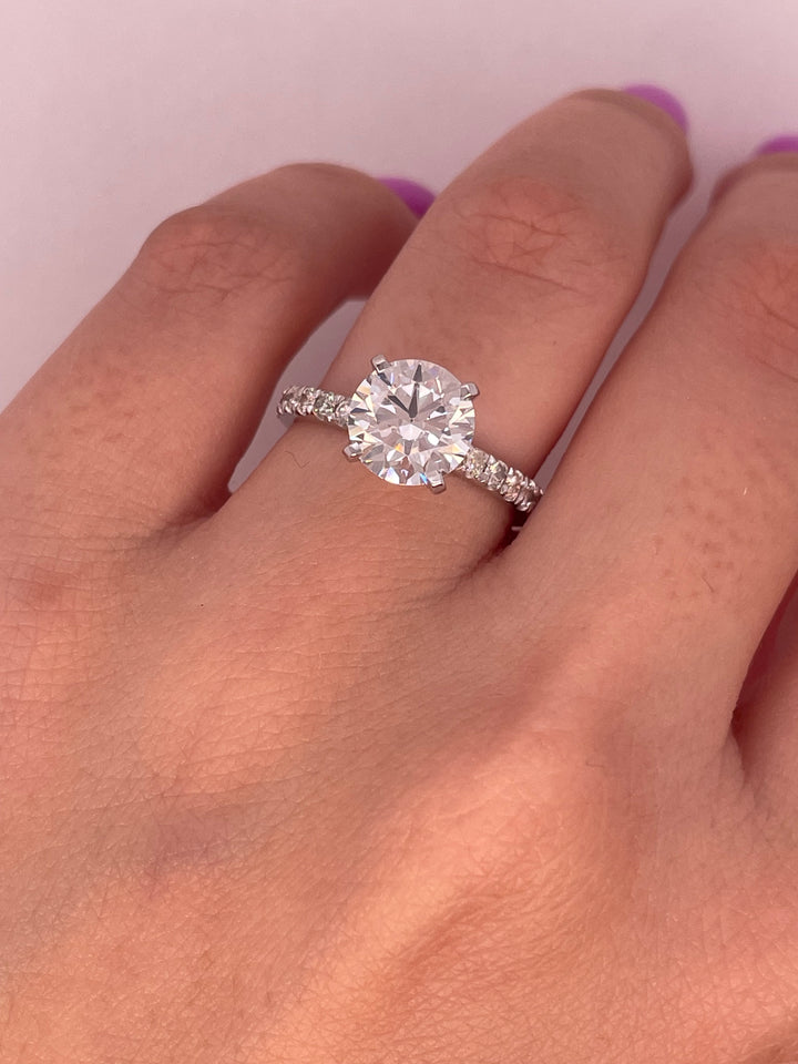 טבעת אירוסין קלאסית 1.75 קראט טבעי