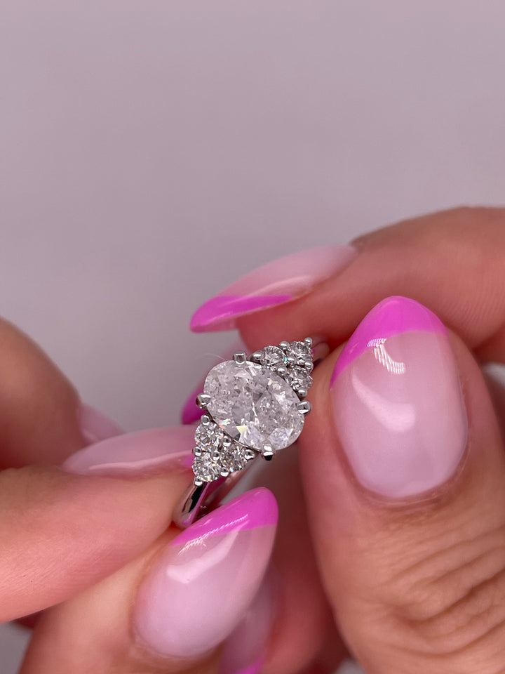 טבעת אירוסין דגם ״נוי״ 1.30 קראט מעבדה cvd