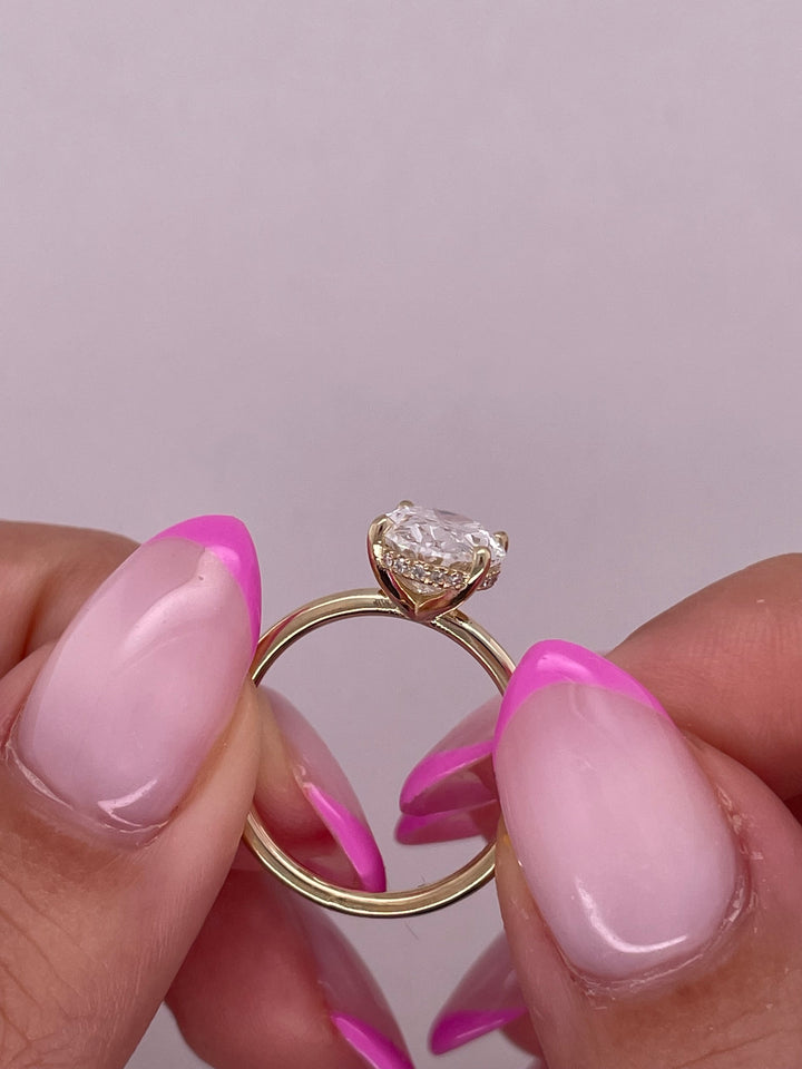 טבעת אירוסין סוליטר עם הידן היילו3.20 קראט מעבדה cvd