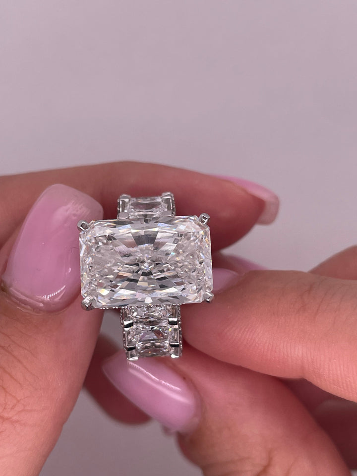 טבעת אירוסין ״דיאן ״ 16 קראט יהלומים מעבדה cvd