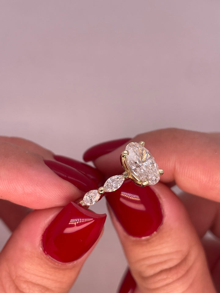 טבעת אירוסין דגם היילי 3.20 קראט מעבדה cvd