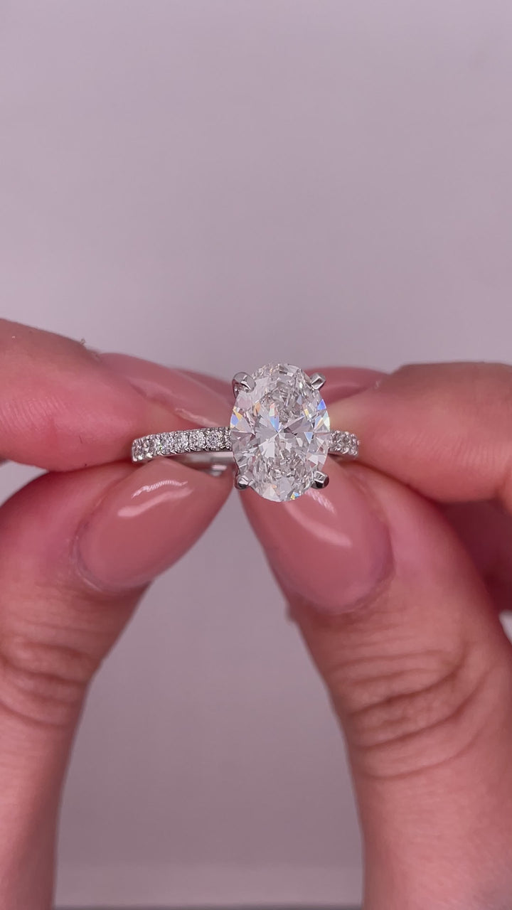 טבעת אירוסין יהלום אובל 1.75 קראט מעבדה cvd