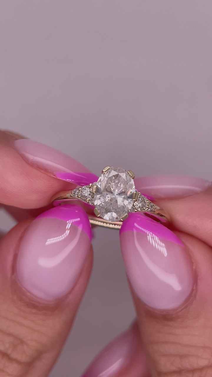 טבעת אירוסין דגם ״אריאן״ 1.25 קראט מעבדה cvd