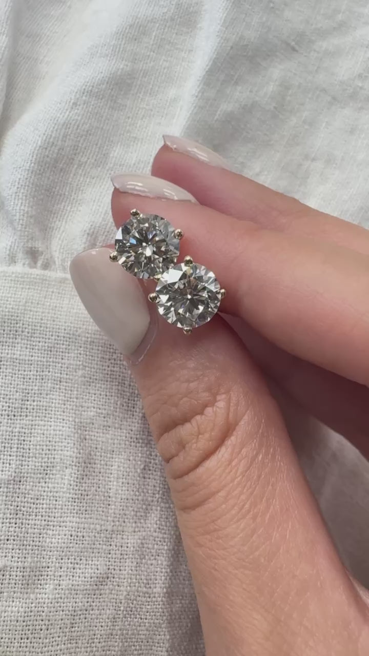 עגילי יהלומים צמודים 3.50 קראט מעבדה