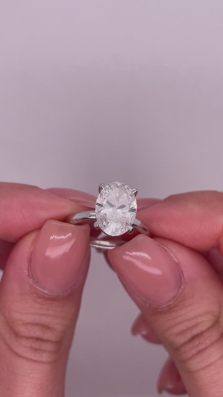 טבעת סוליטר יהלום 1.50 קראט אובל מעבדה cvd