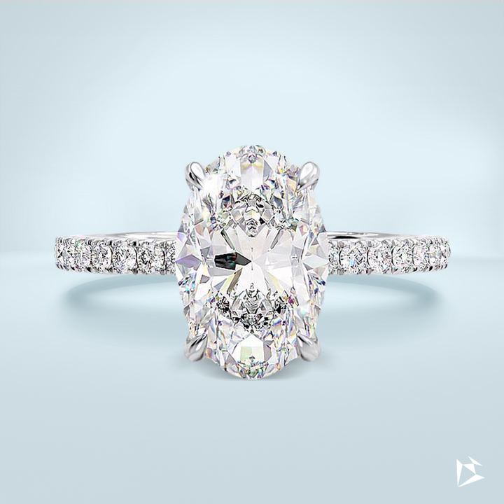 3.30 carats of diamonds, the central diamond 3 carats and in the ring 0.30 carat side stones